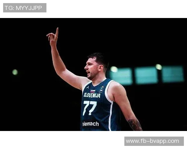 东契奇狂砍49分11板8助表现惊艳Skip质疑上赛季季后赛为何未能现身